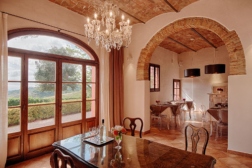 Sala Interna degustazione prodotti tipici Toscani